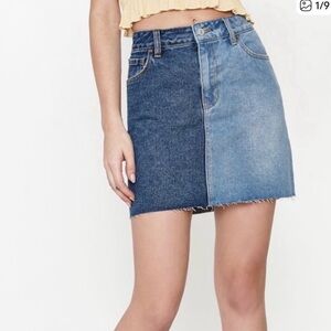 Pacsun skirts size 28